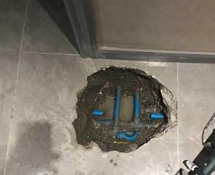 鹤壁阳台漏水维修公司分享下暖气管道漏水的原因有哪些
